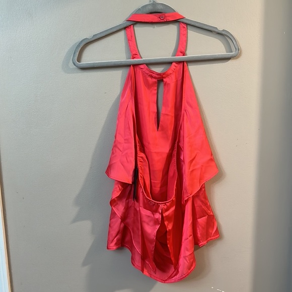 NWT Guess Pink Halter Top - Picture 5 of 5